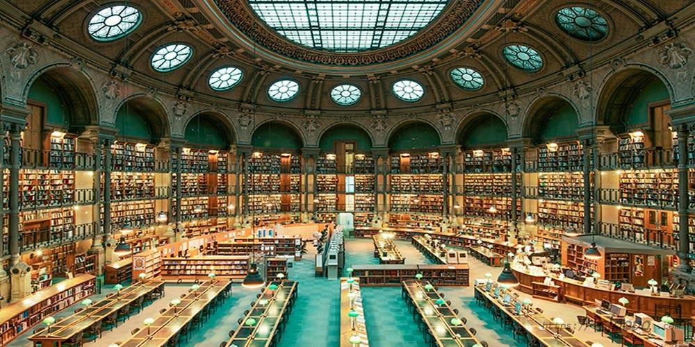 Национальная библиотека Франции. Туризм во Франции
